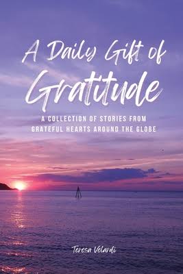 Book Review: A Daily Gift of Gratitude by Teresa Velardi