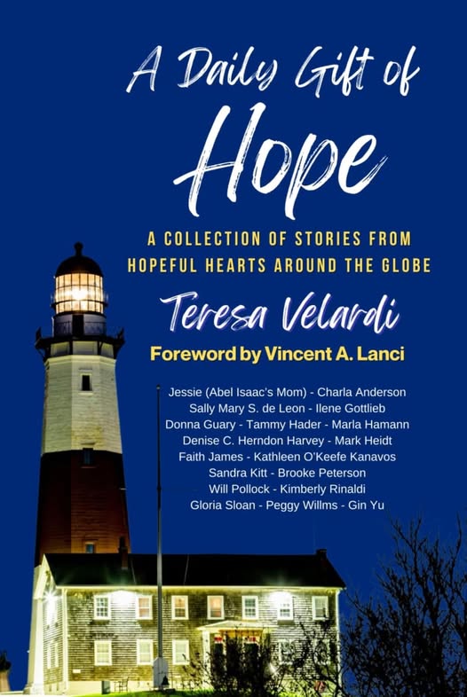 Book Review: A Daily Gift of Hope by Teresa Velardi